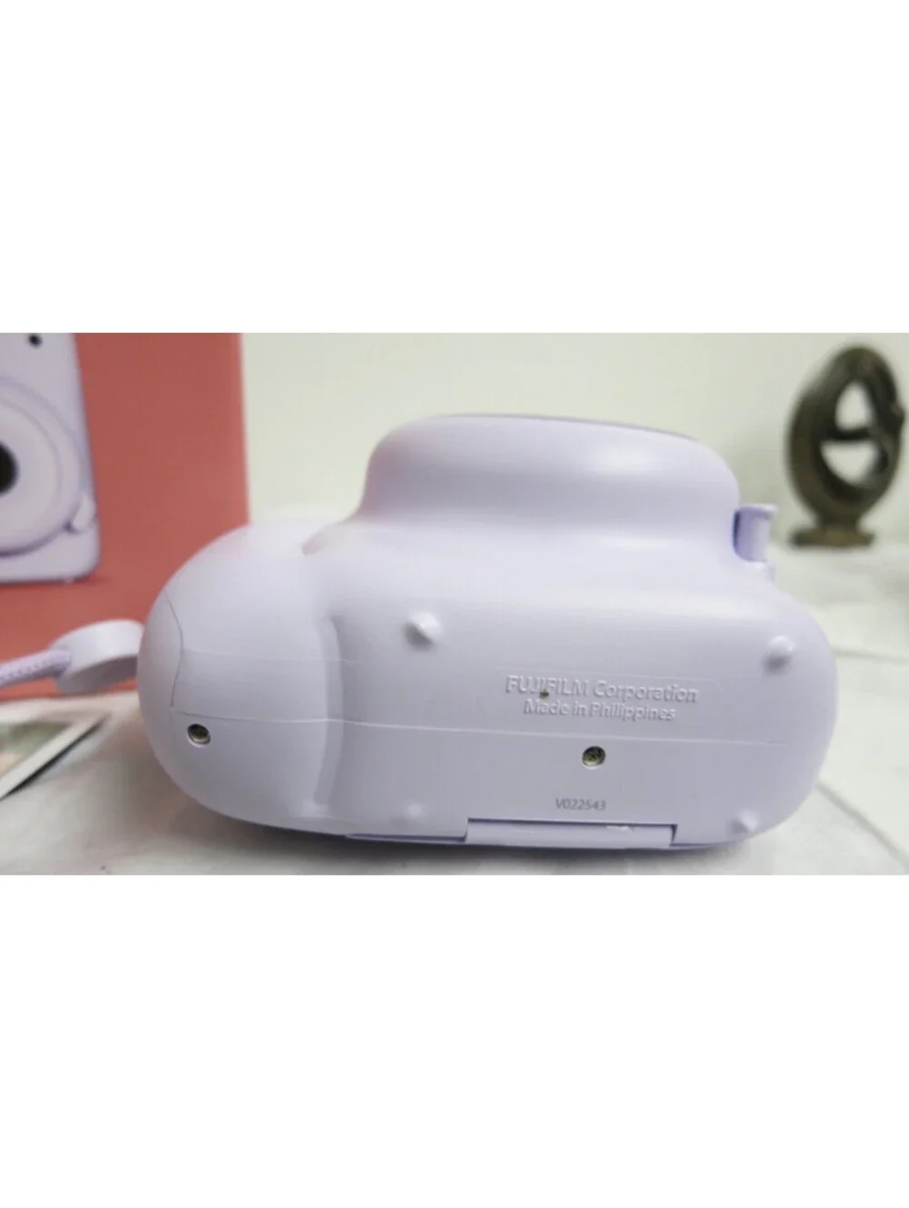 Fujifilm Instax Mini 11 Instant Camera Lilac Purple with film plus box